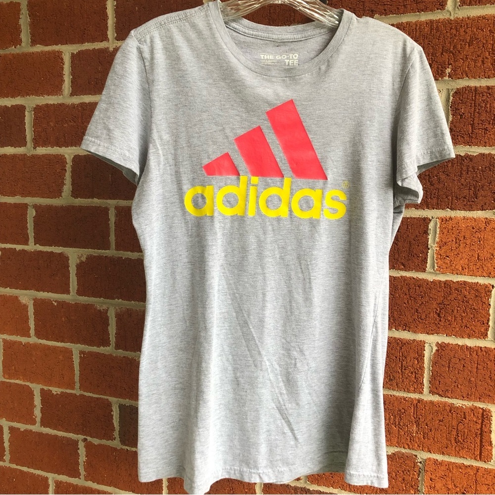 Adidas Women’s Adidas Go-To Tee Grey Round Neckline Size M —#088 - Picture 2 of 8